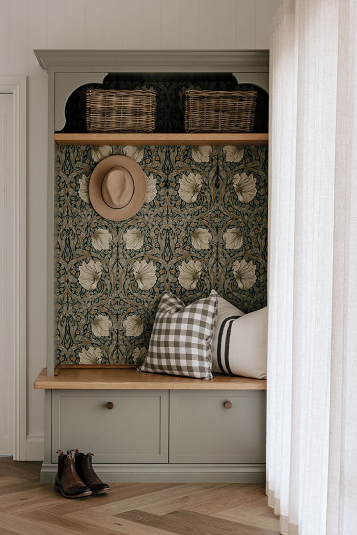 Traditional Mud Room