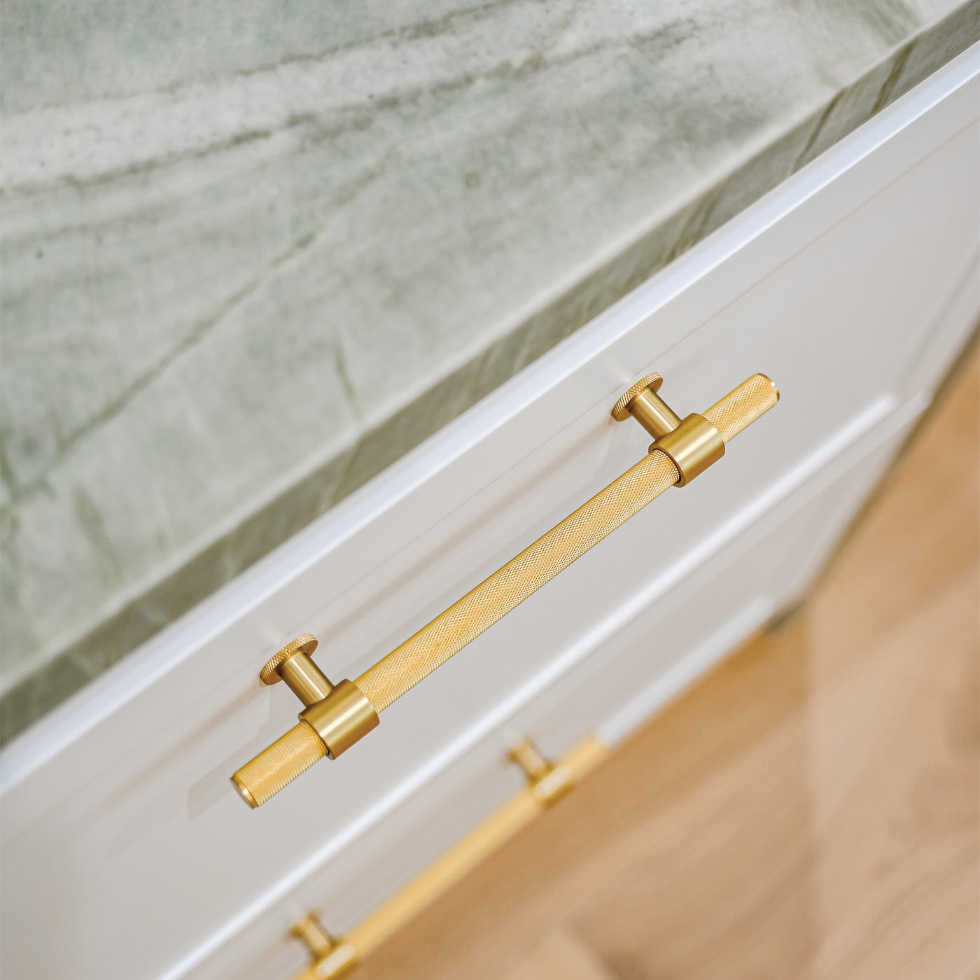 Momo Belgravia Knurled Bar Pull Solid Brass 160mm in Brushed Satin Brass (4)