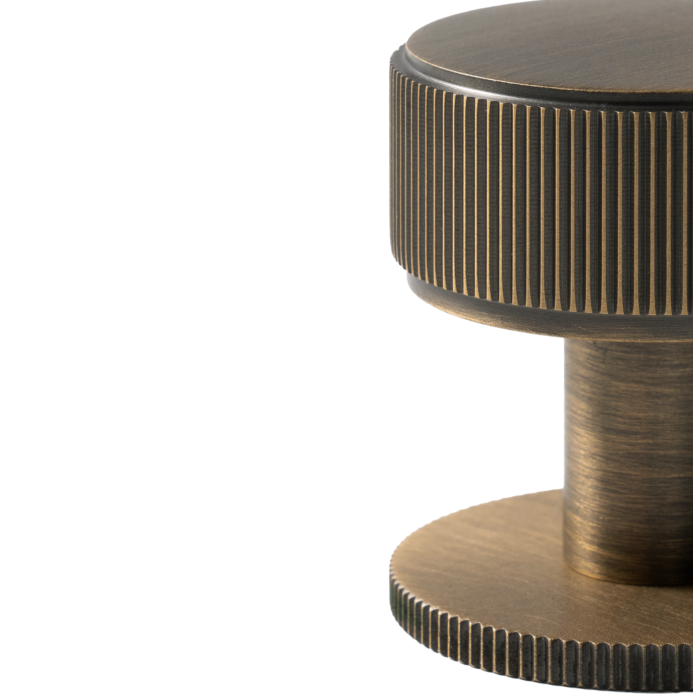 Momo Belgravia Lined Round Knob Solid Brass 35mm in Dark Brushed Brass (2)