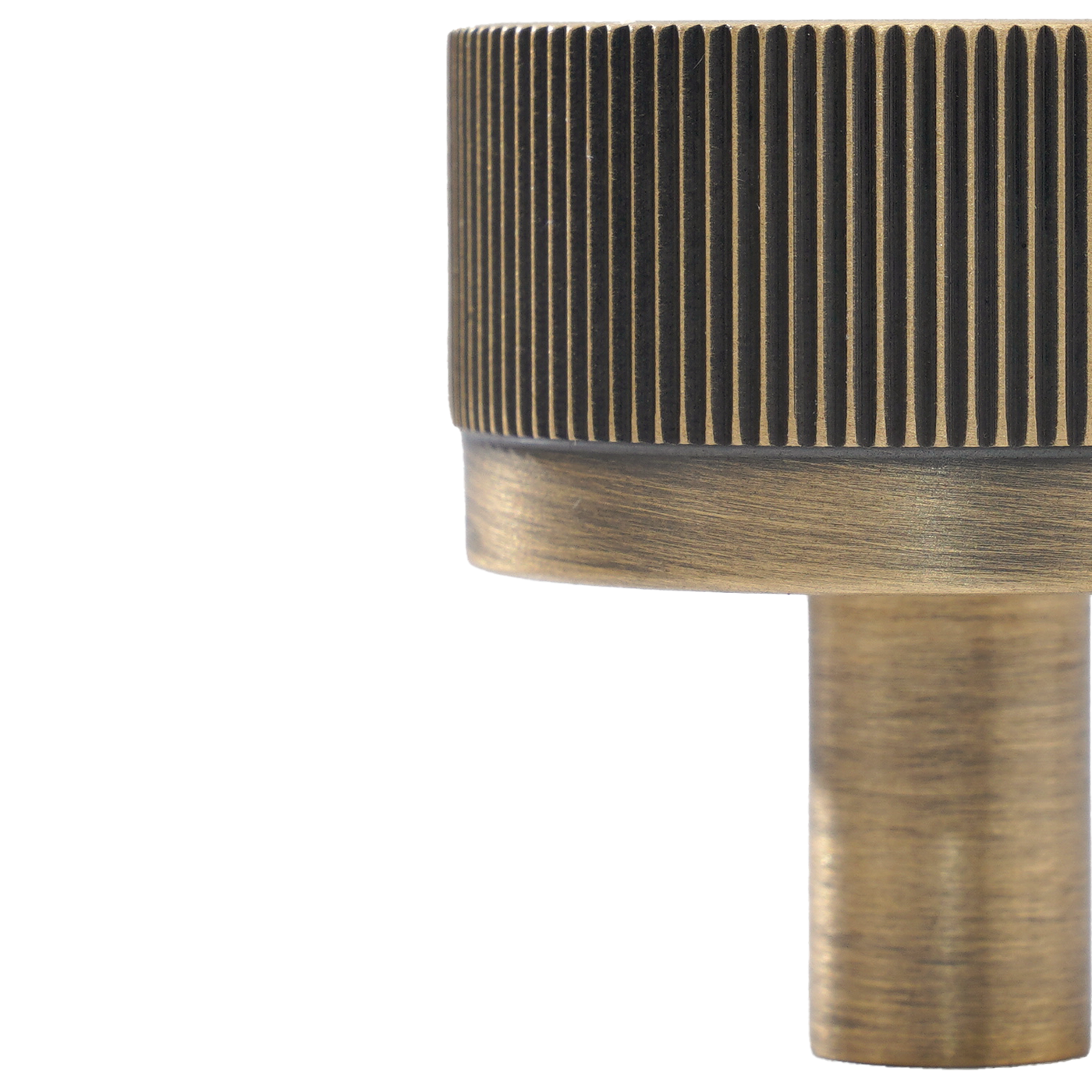 Momo Bellevue Lined Knob Solid Brass 35mm in Dark Brushed Brass (3)