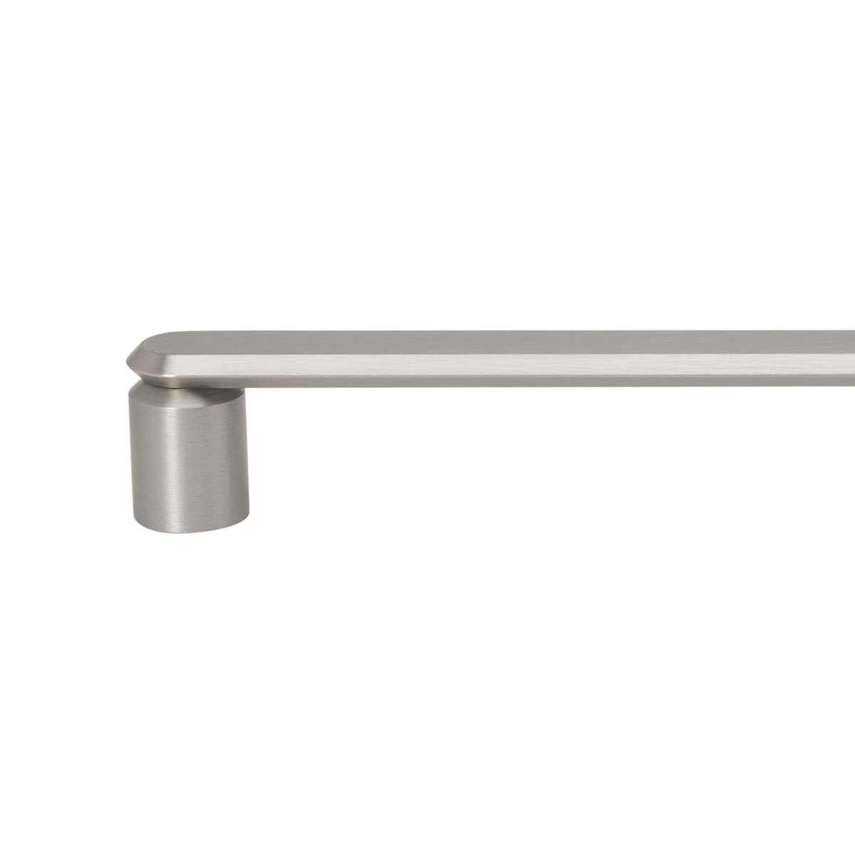 Momo Fase Big D Handle 320mm in Brushed Nickel (2)