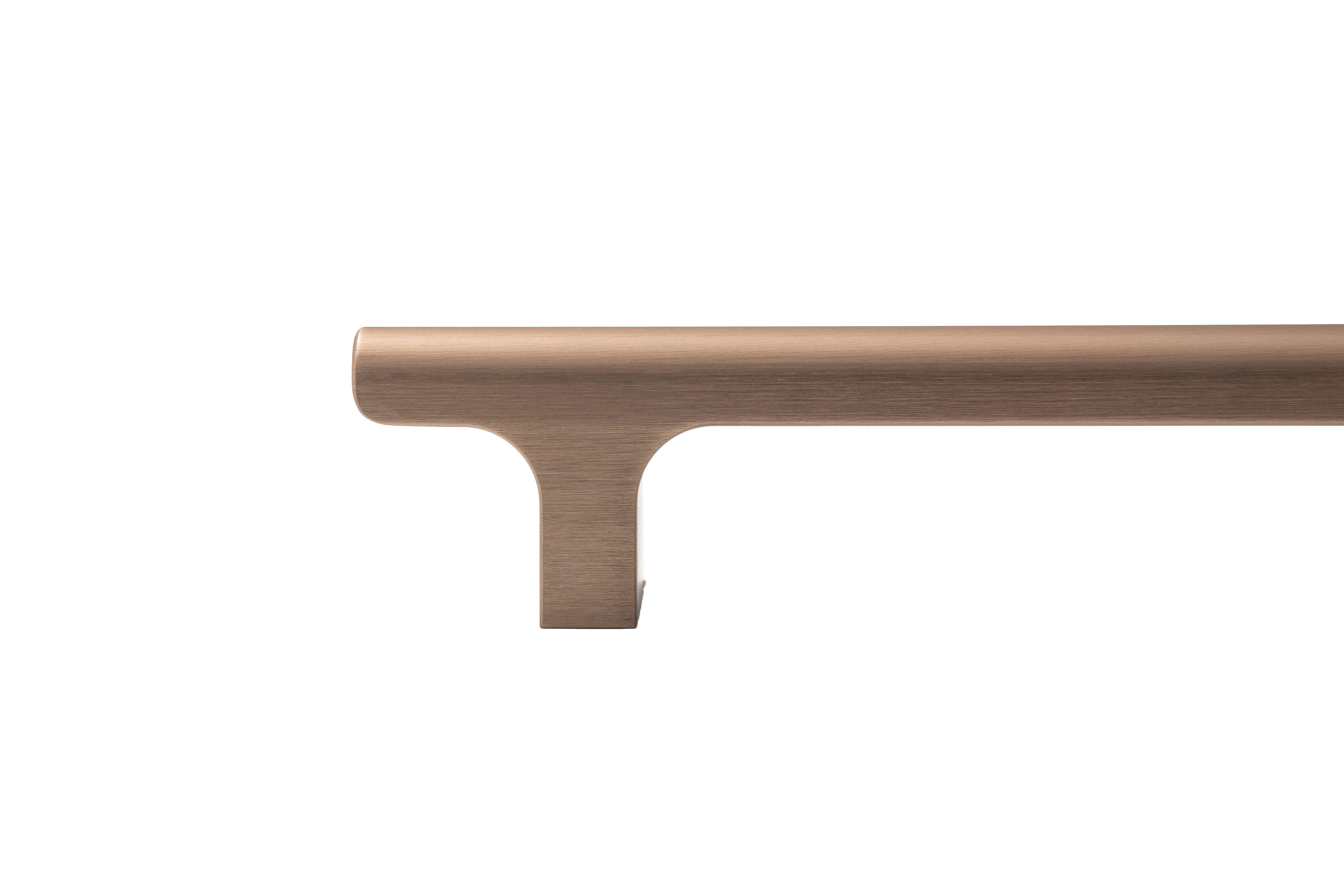 Momo Hinoki Big D Handle 416mm in Dark Brushed Brass (2)