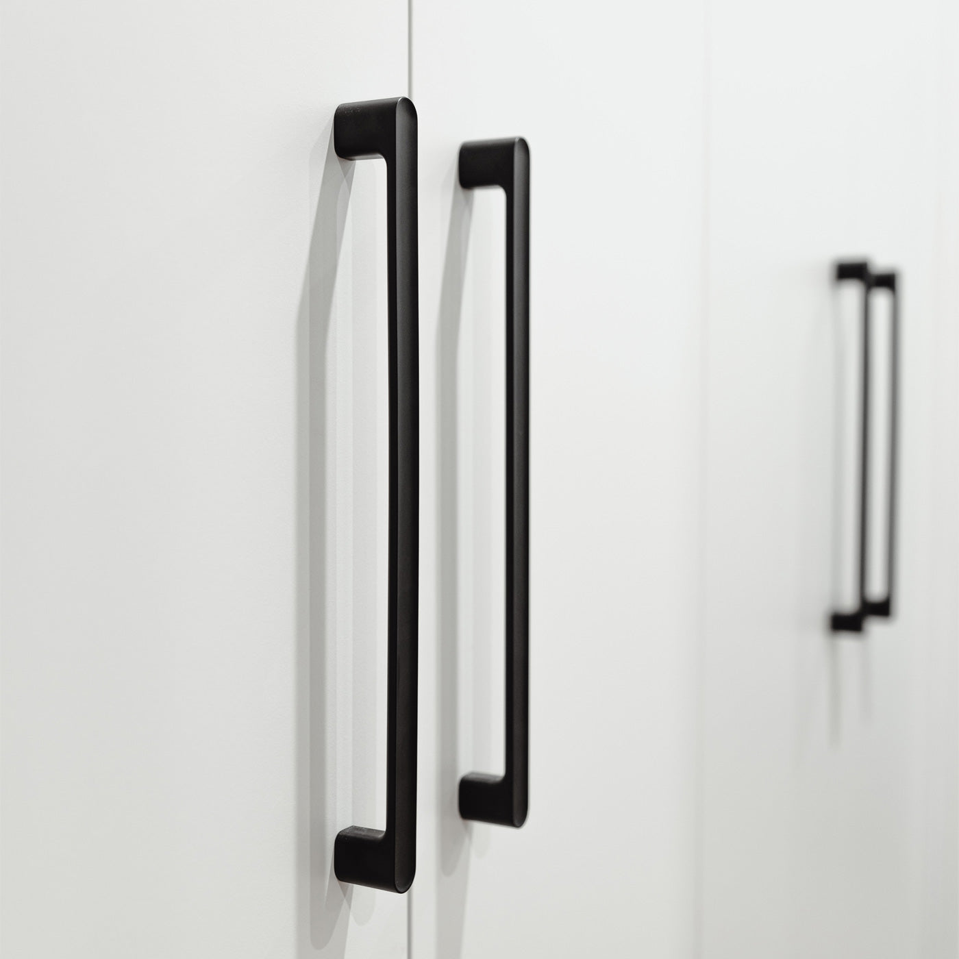 Momo Luv D Handle 320mm In Matt Black (2)