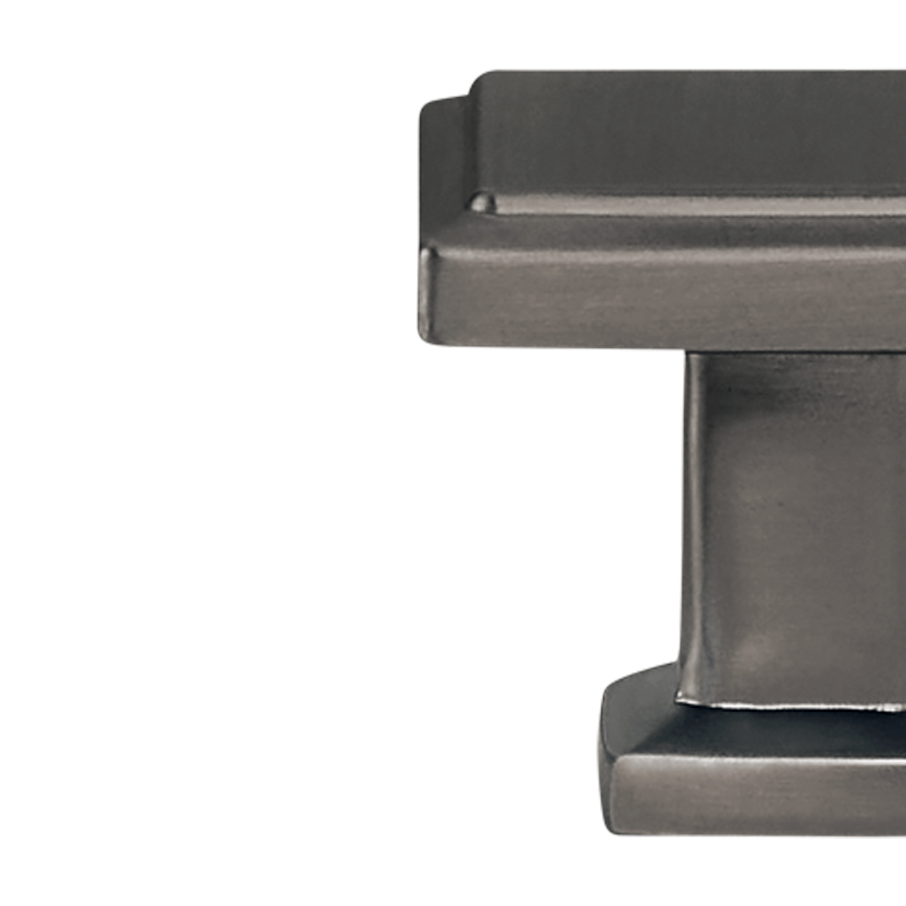 Momo Lucca Square Knob 30mm in Antique Brass (2)