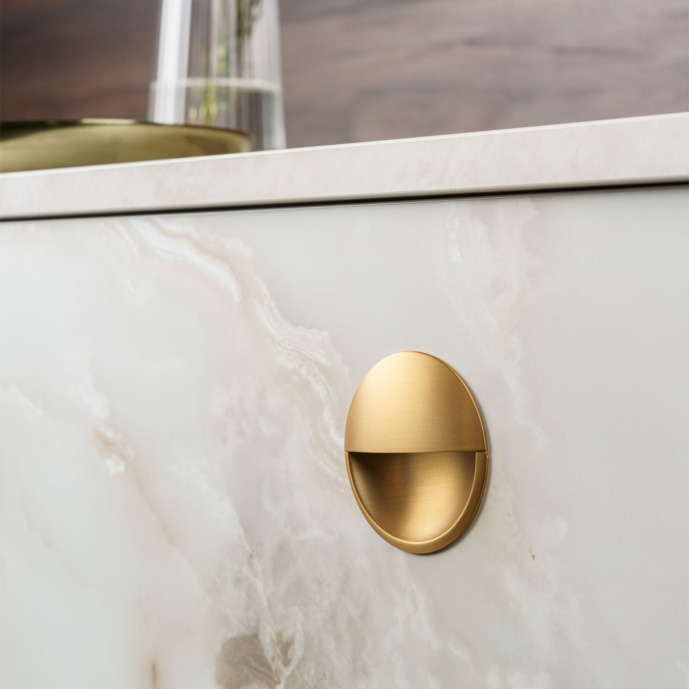 Momo Lidd Flush Pull 60mm in Brushed Dark Brass (2)