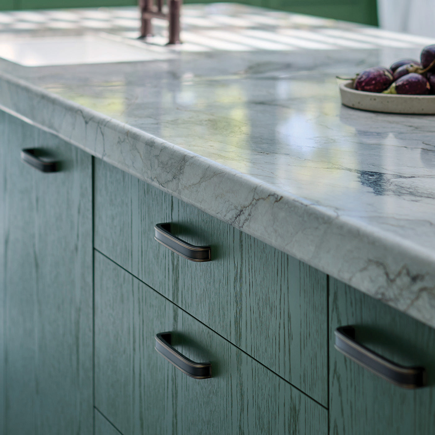 Momo Monaco Pull 160mm in Antique Brass (2)