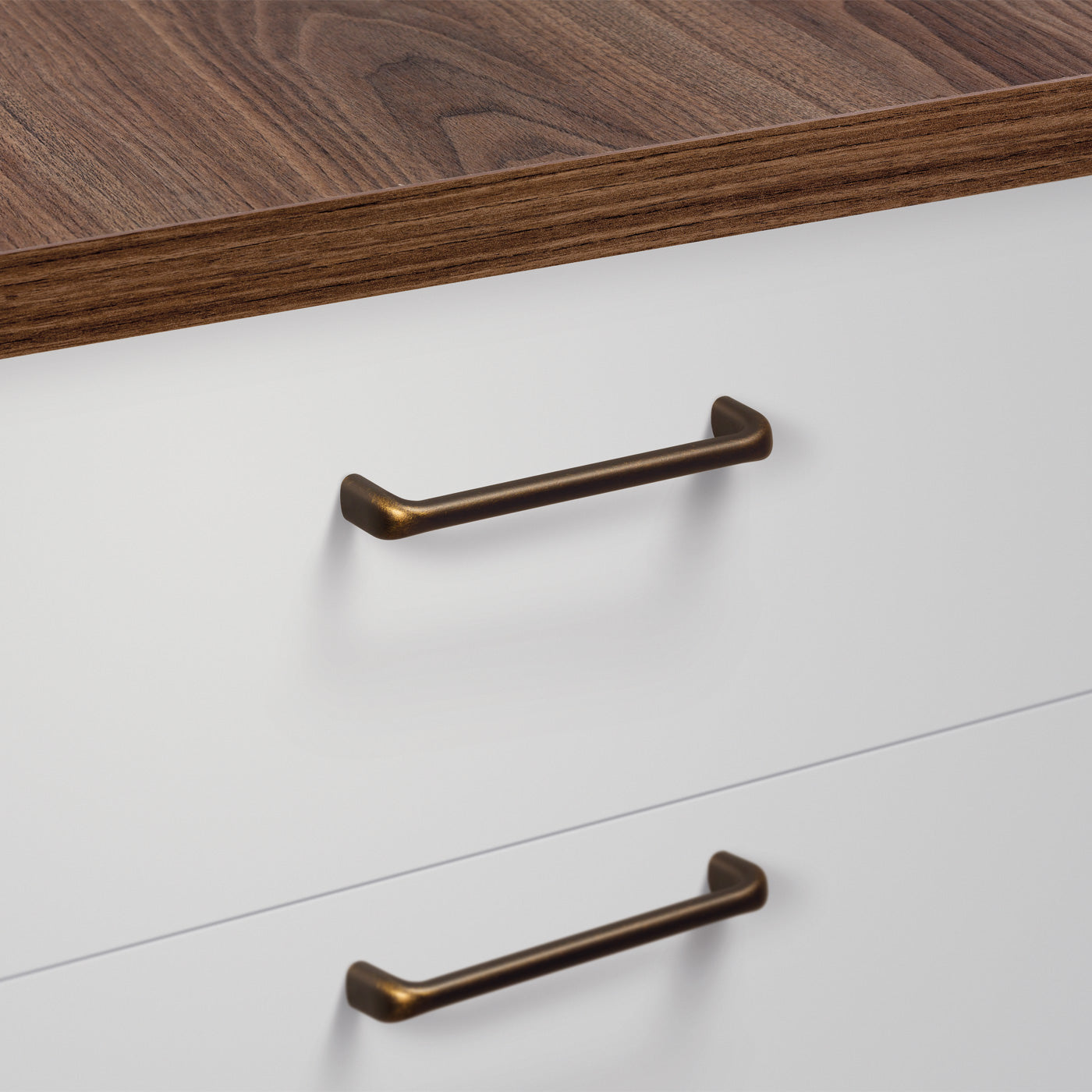 Momo Redo D Handle 128mm In Antique Brass (2)